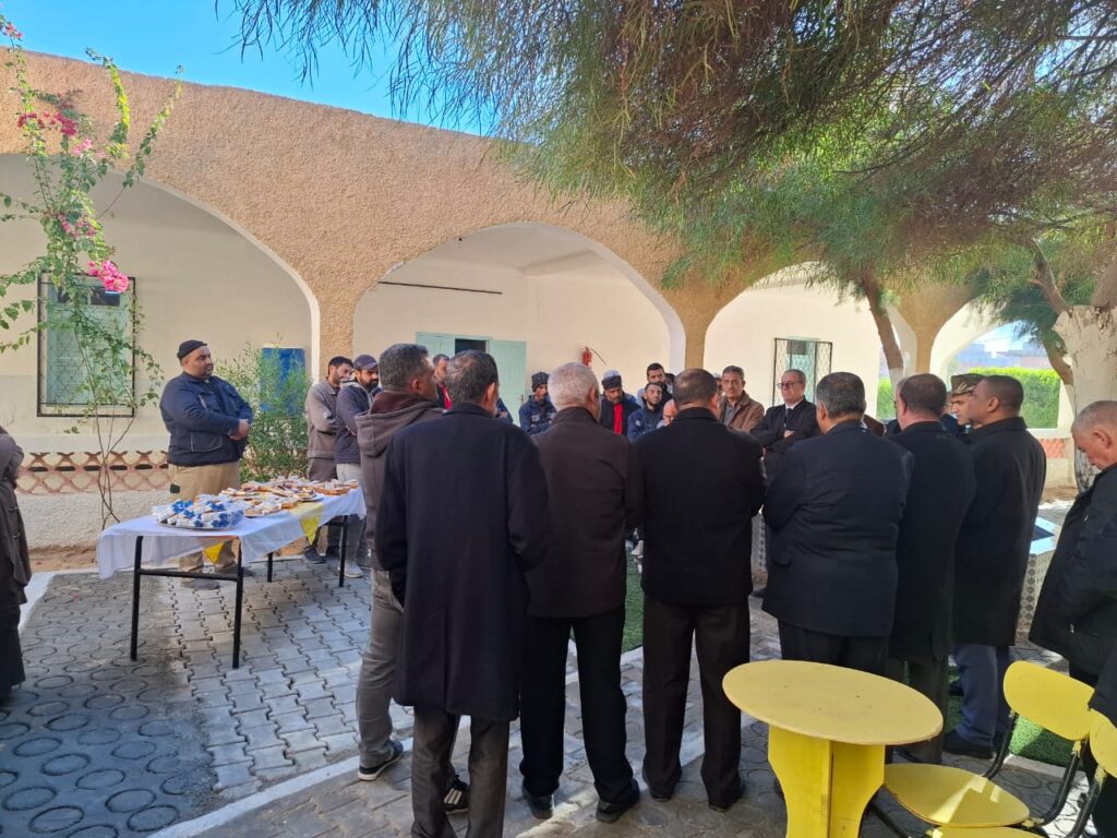 تفقد أعضاء مجلس التوجيه لمرافق المعهد